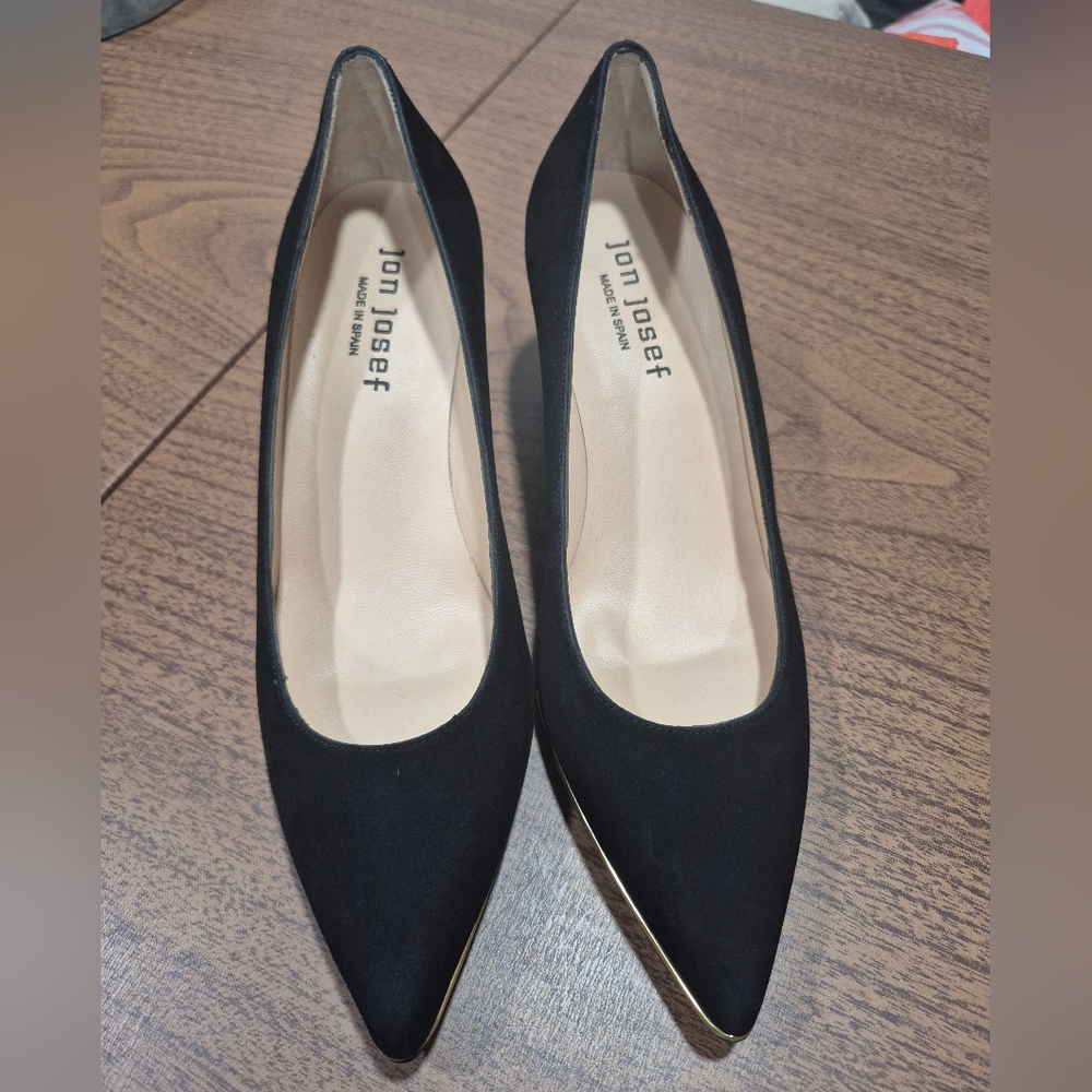 Like New! Jon Josef Suede Feel Gold Edge Pumps